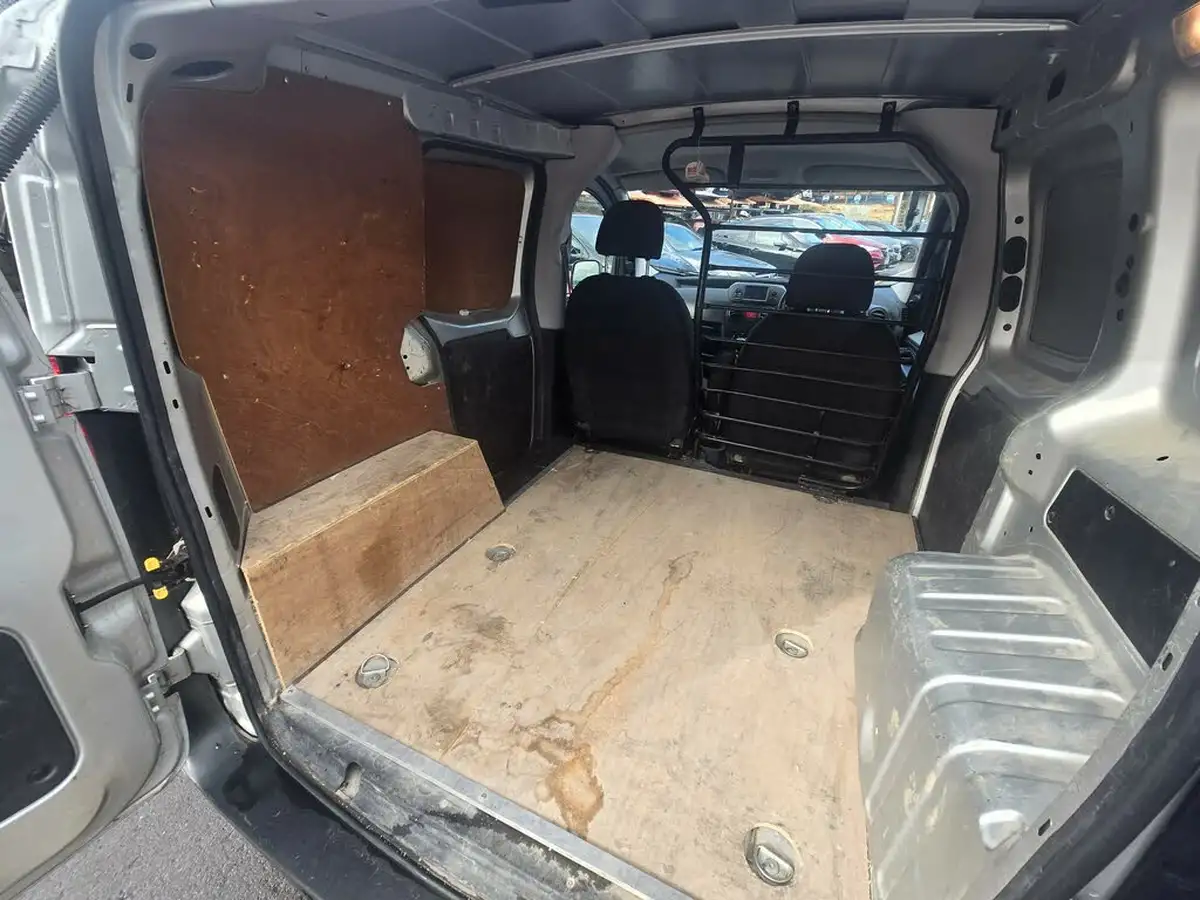 2019-fiat-fiorino-14-cargo-tecnico-8v-75-eu6dt-big-10