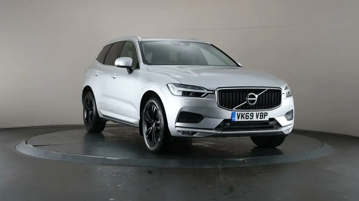 2019-volvo-xc60-20-t5-momentum-pro-big-48