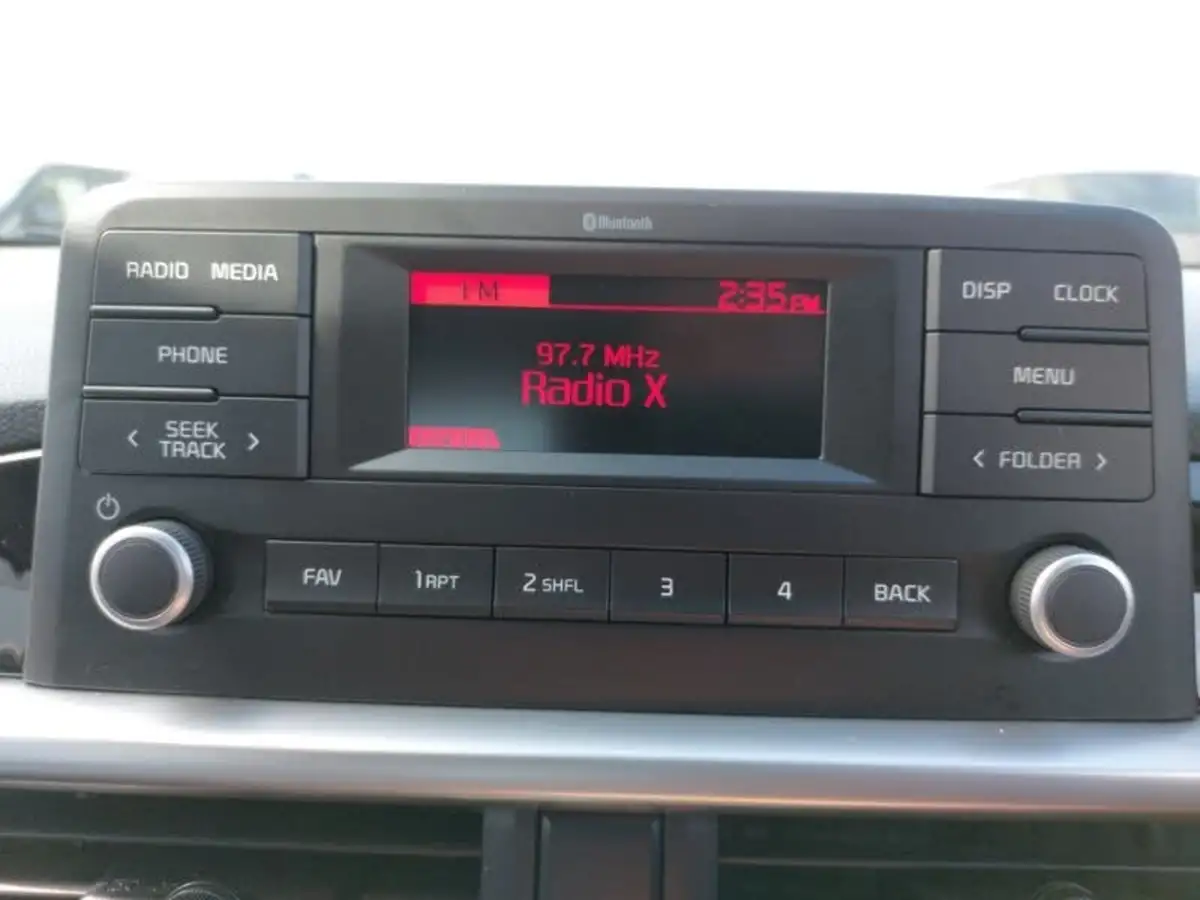 2023-kia-picanto-10-2-big-14