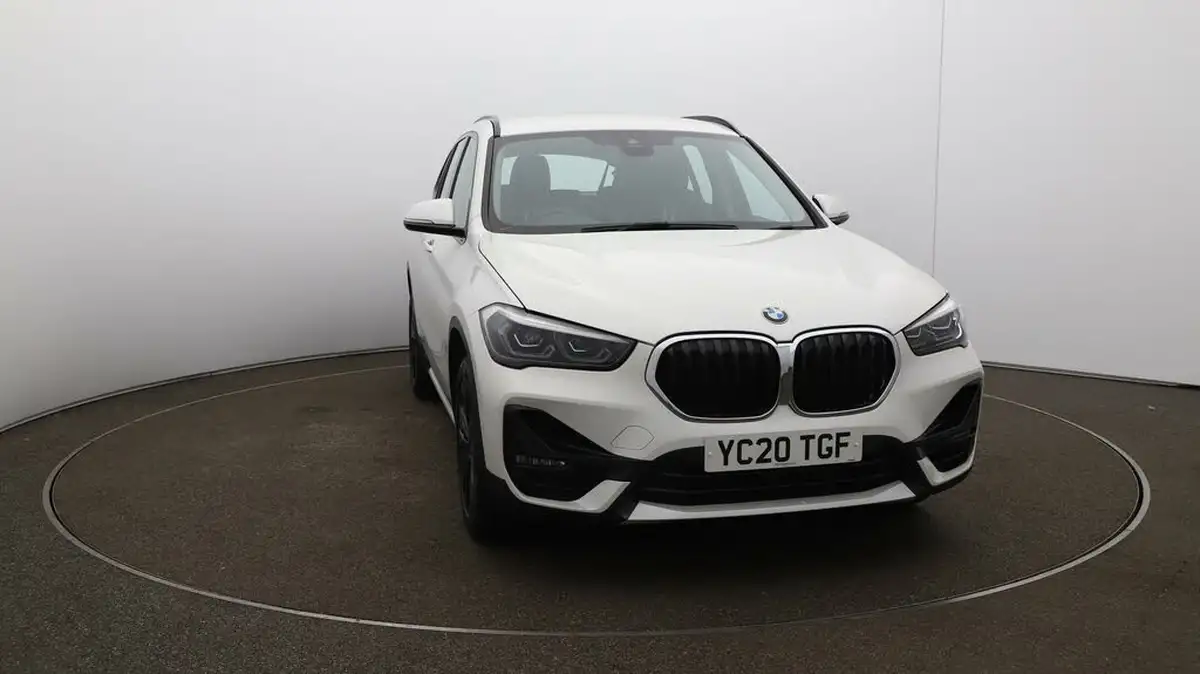 2020-bmw-x1-15-sdrive18i-sport-big-36