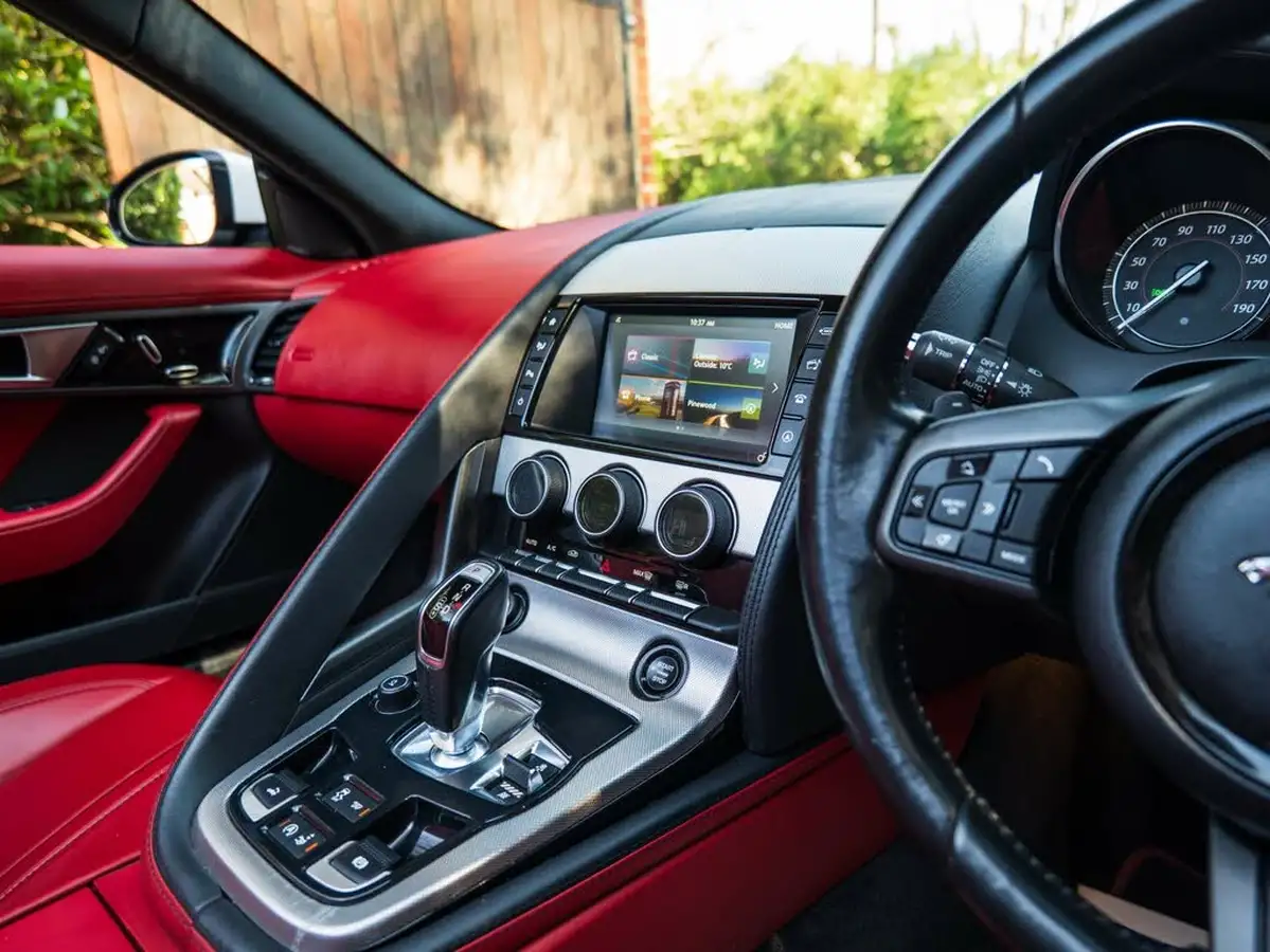 2017-jaguar-f-type-30-v6-sc-convertible-auto-big-21