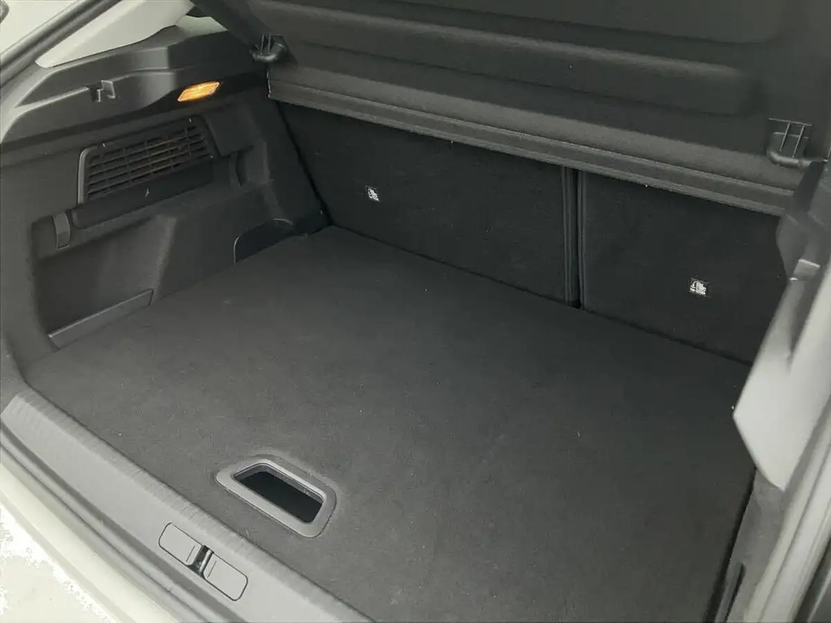 2021-citroen-c4-12-puretech-shine-130ps-big-22