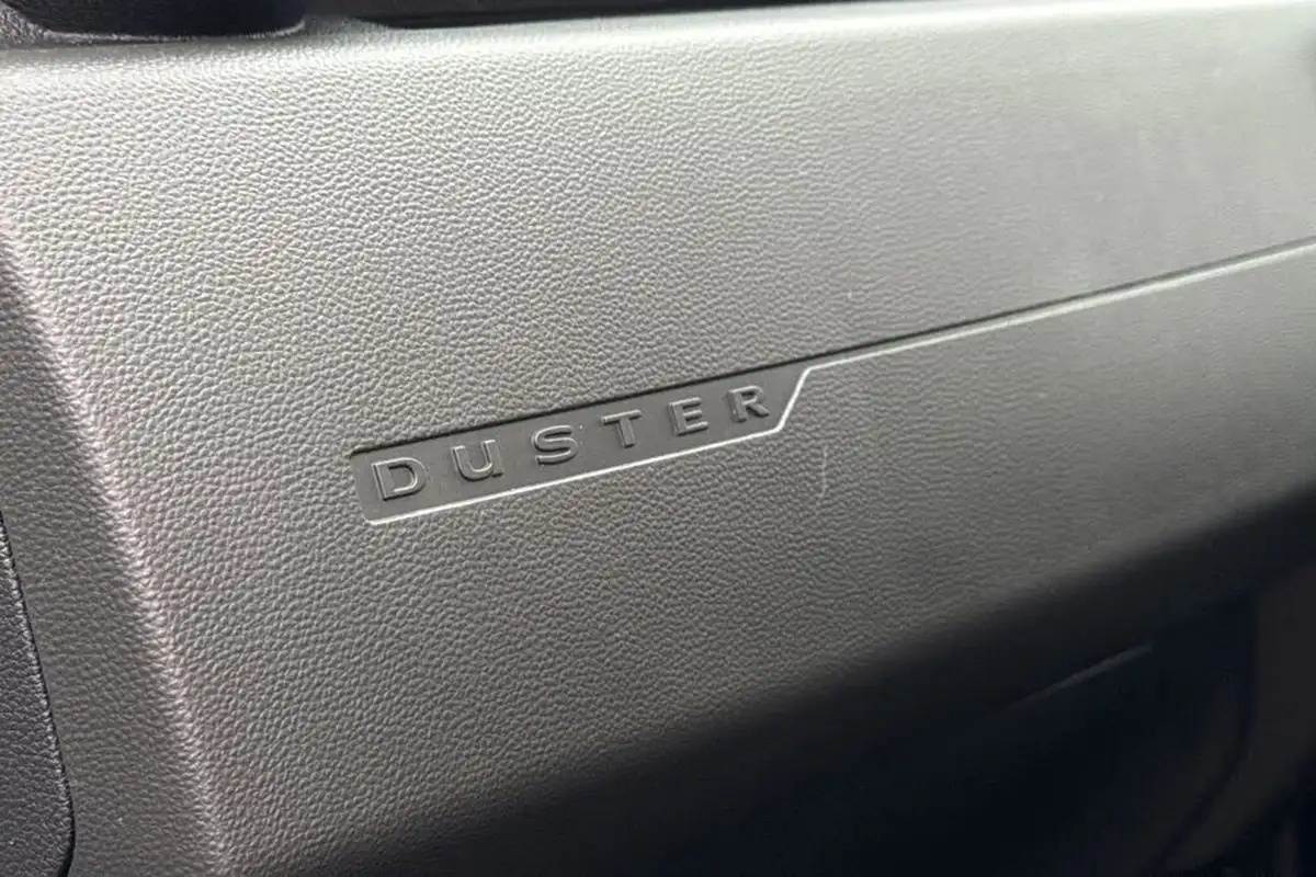 2022-dacia-duster-10-tce-comfort-90hpeu6d-4x2-window-van-big-33