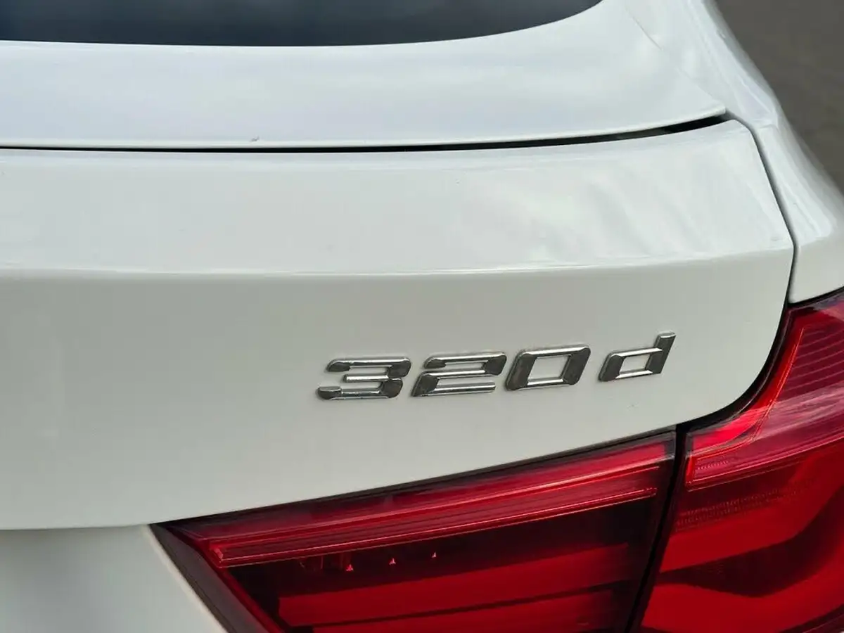 2018-bmw-3-series-20td-320d-m-sport-gt-auto-big-27