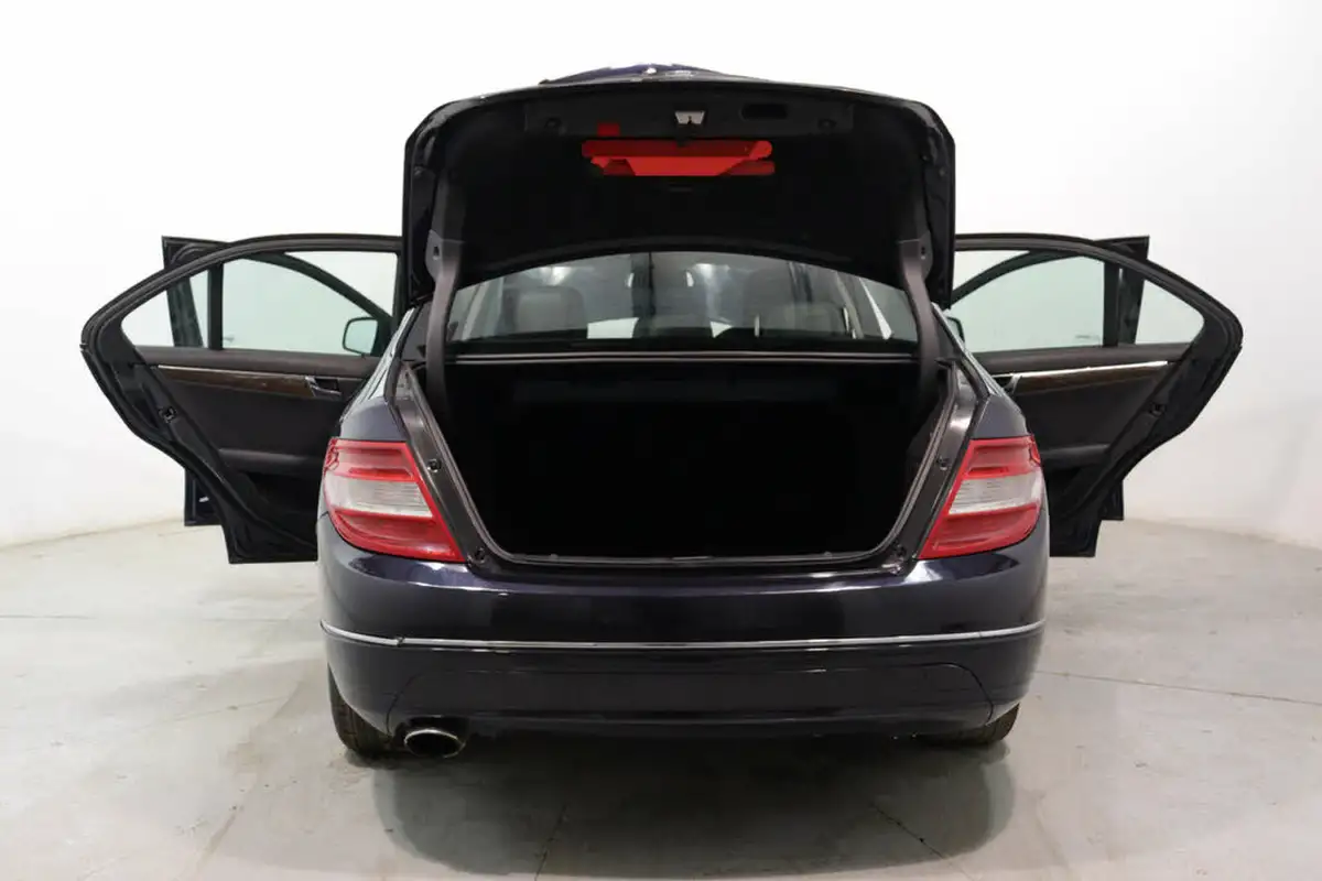 2007-mercedes-benz-c-class-21td-c220-cdi-elegance-saloon-4d-auto-big-40