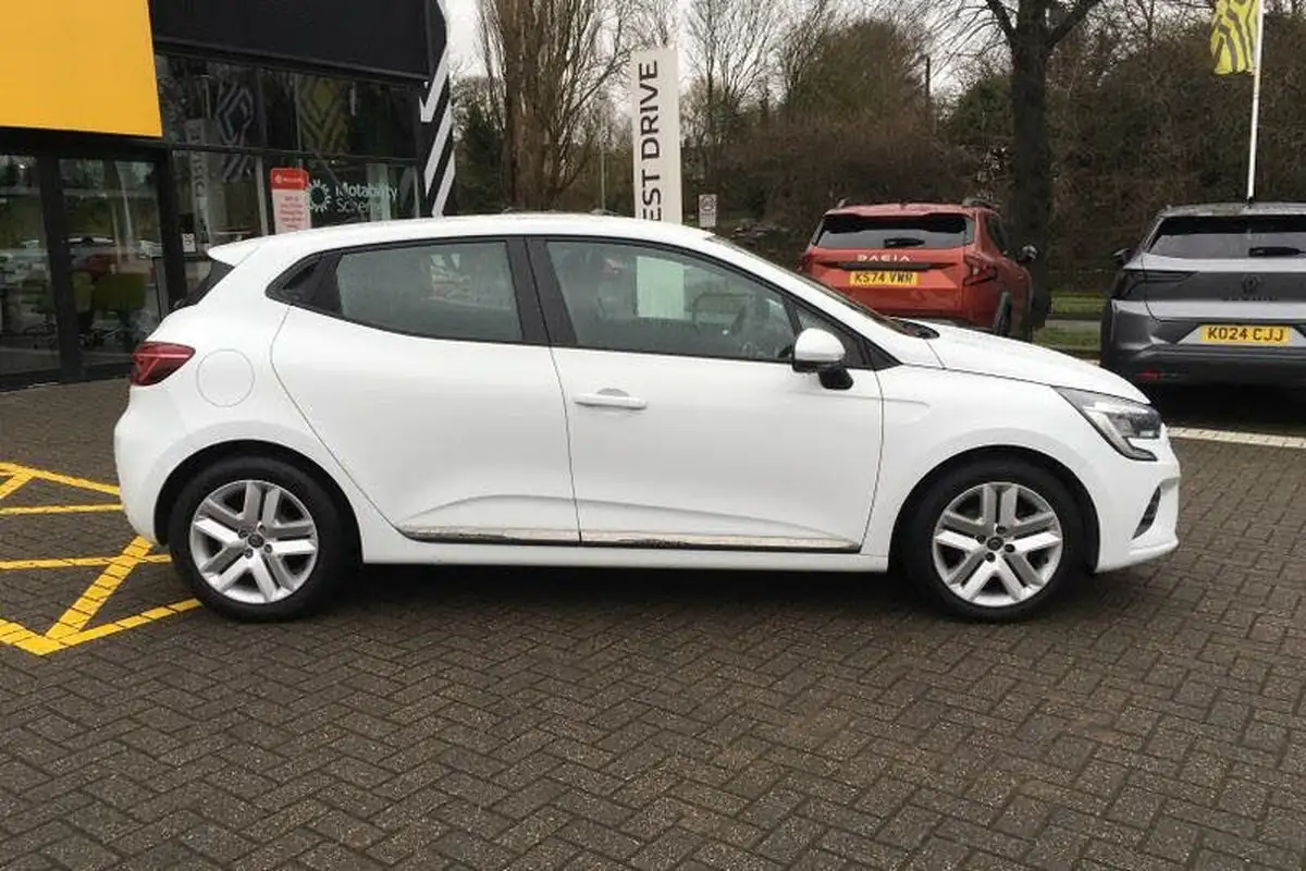2021-renault-clio-10-sce-play-75bhp-big-1