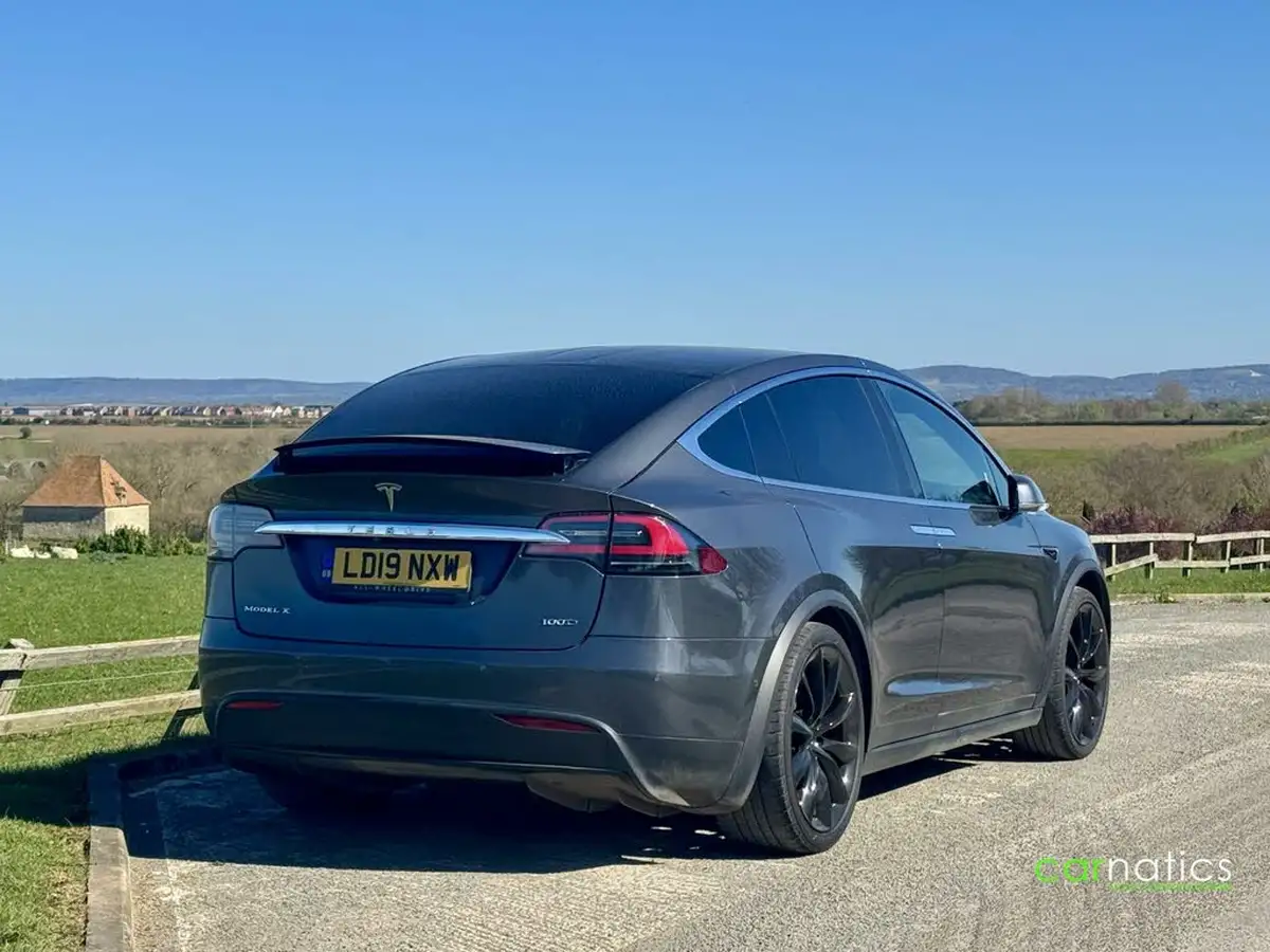 2019-tesla-model-x-e-100d-big-4