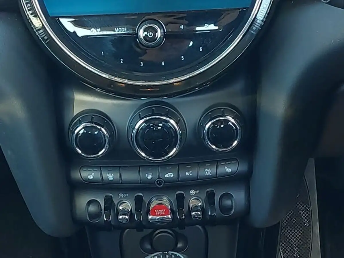 2022-mini-cooper-15-cooper-classic-hatchback-5d-big-10