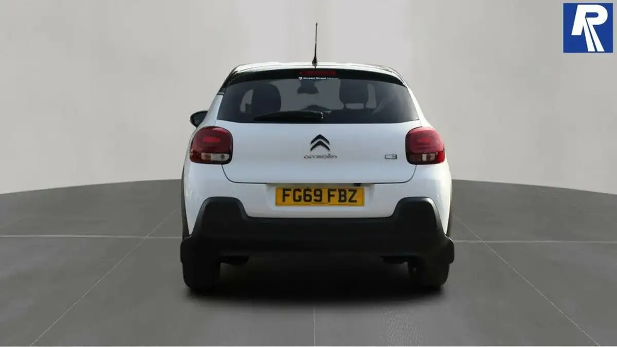 2019-citroen-c3-12-puretech-flair-82ps-ss-big-11
