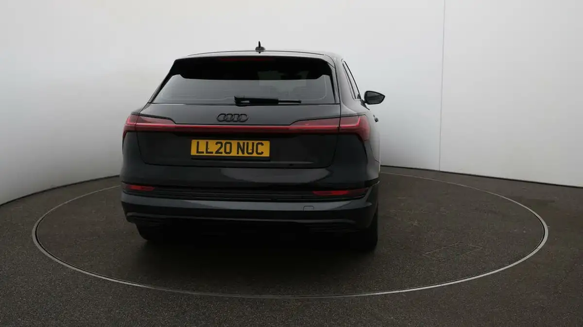 2020-audi-e-tron-50e-technik-big-55