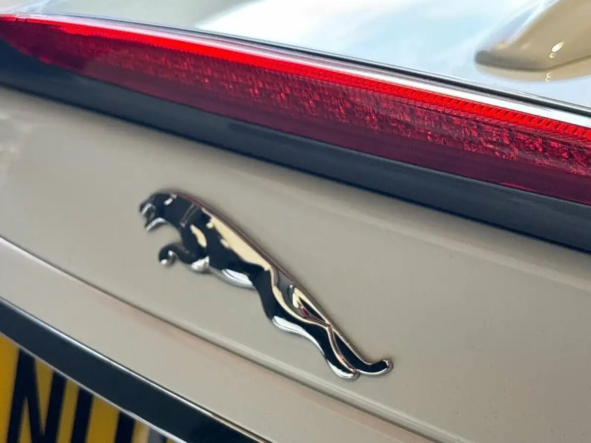 2014-jaguar-xk-50-signature-390ps-convertible-big-44