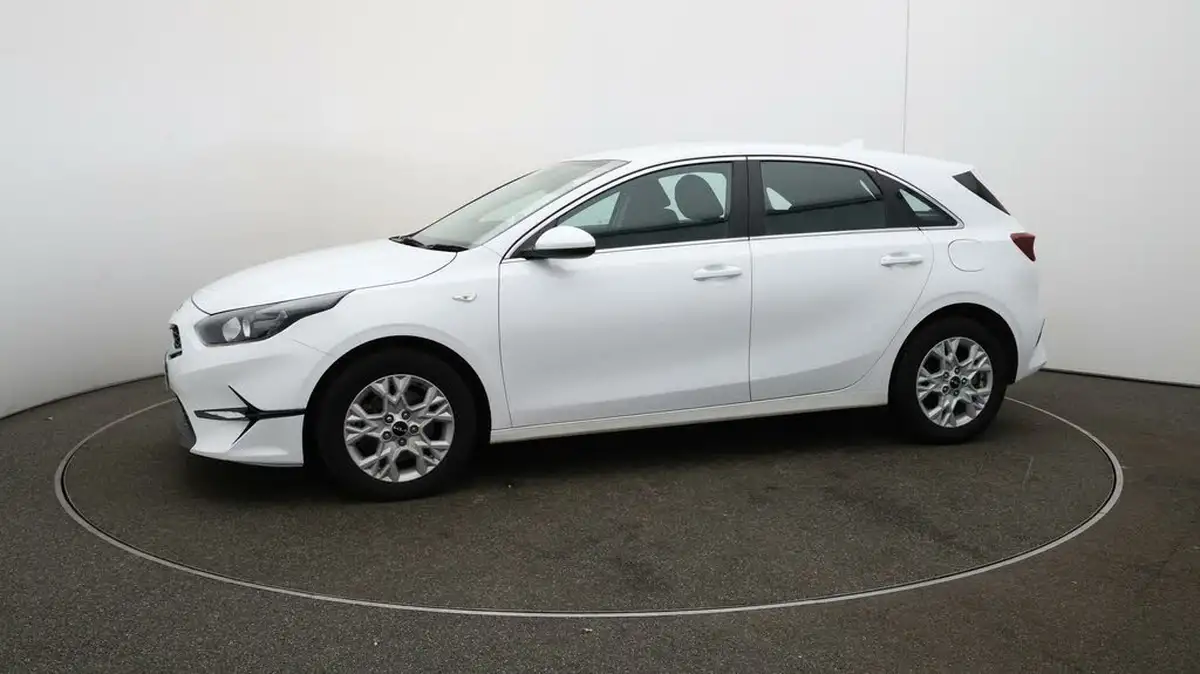 2023-kia-ceed-15-t-gdi-2-158bhp-non-adap-hatchback-big-63