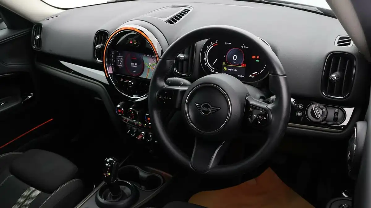 2022-mini-countryman-20-cooper-s-classic-premium-auto-big-8