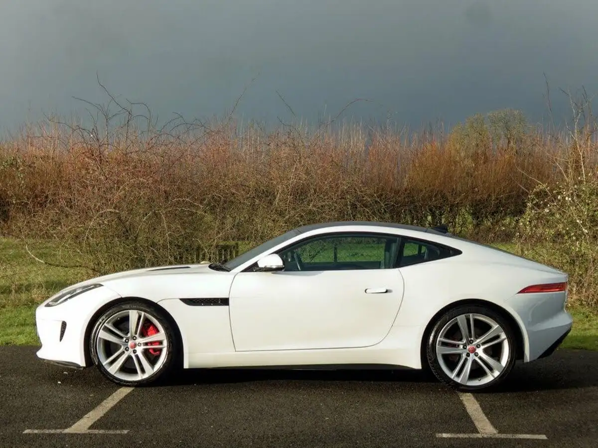 2016-jaguar-f-type-30-v6-sc-s-coupe-auto-big-6