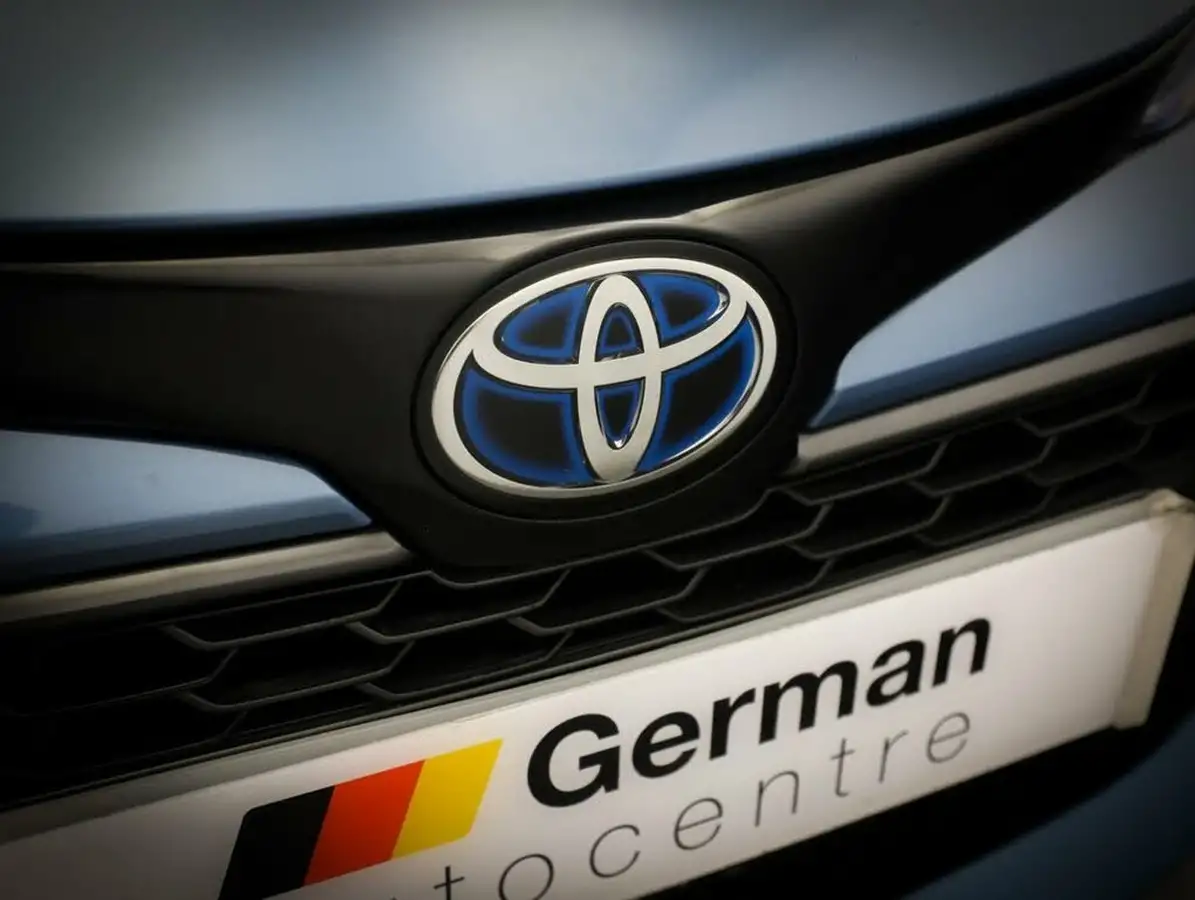 2021-toyota-corolla-18-vvt-i-icon-spare-wheel-touring-sports-5d-big-10