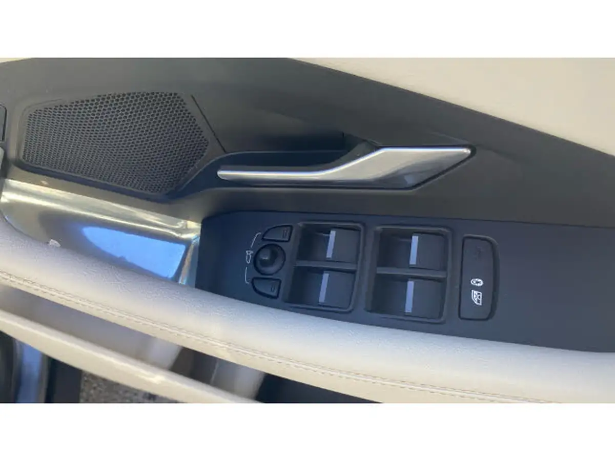 2022-jaguar-e-pace-20-d200-s-big-21