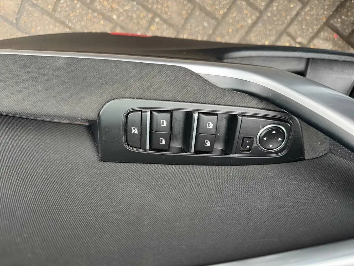 2021-kia-ceed-16crdi-2-nav-134bhp-48v-mhev-sportswagon-big-43