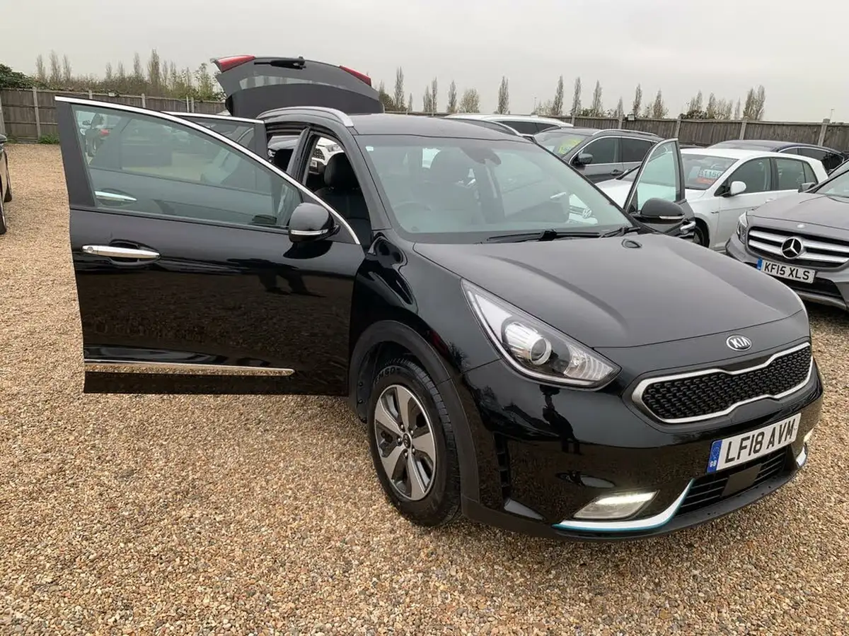 2018-kia-niro-16-gdi-3-156kwh-16-alloy-wheels-big-52