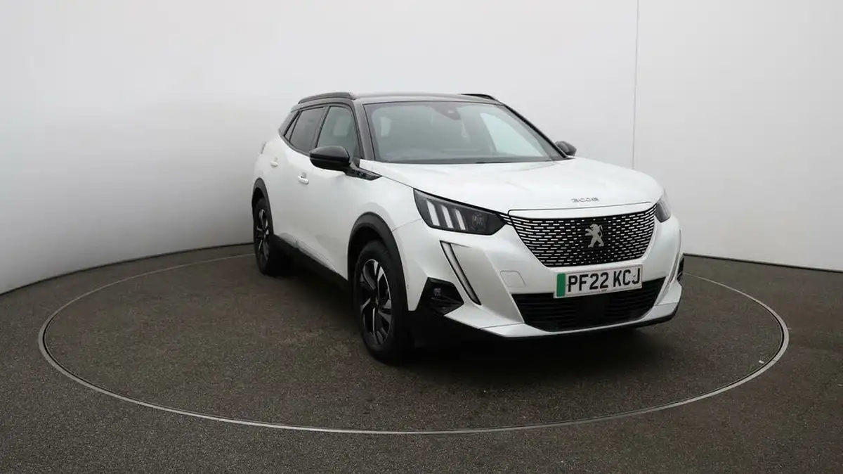 2022-peugeot-2008-suv-e-gt-big-41