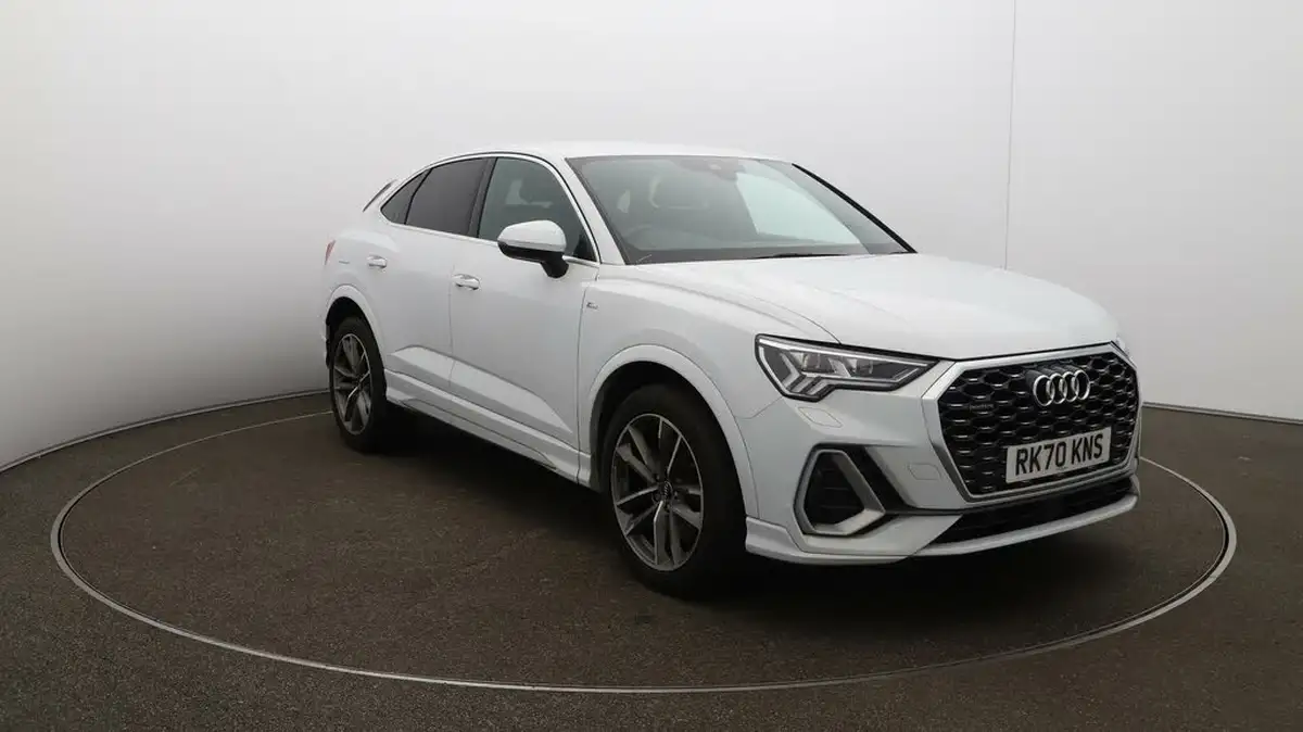 2020-audi-q3-20-45-tfsi-s-line-sportback-big-41