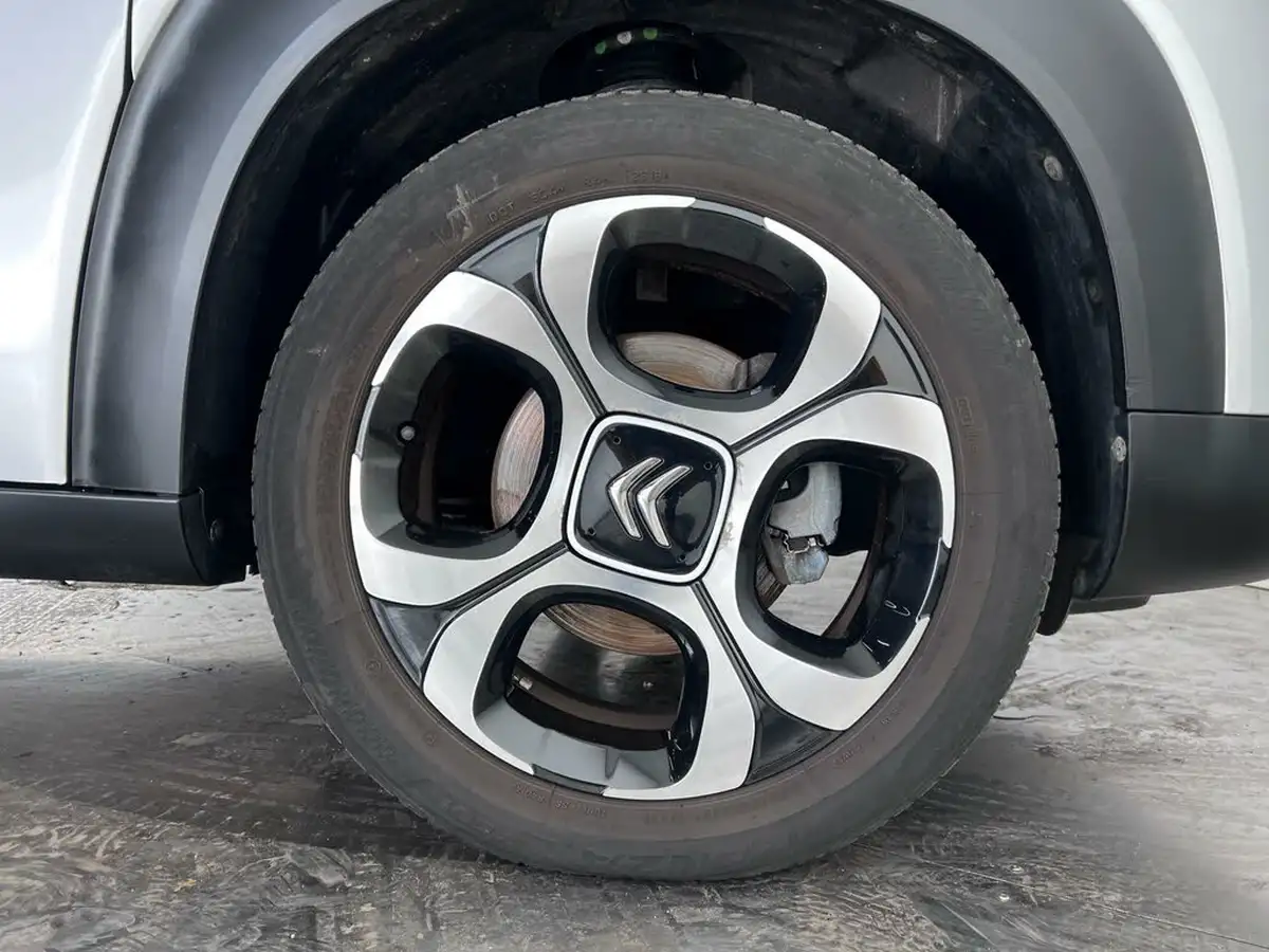 2018-citroen-c3-aircross-12-puretech-flair-110ps-ss-big-10