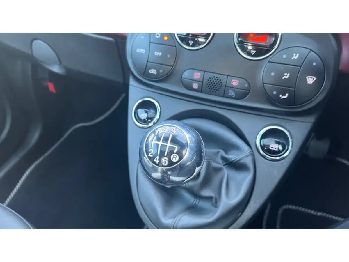 2020-fiat-500-10-star-big-12
