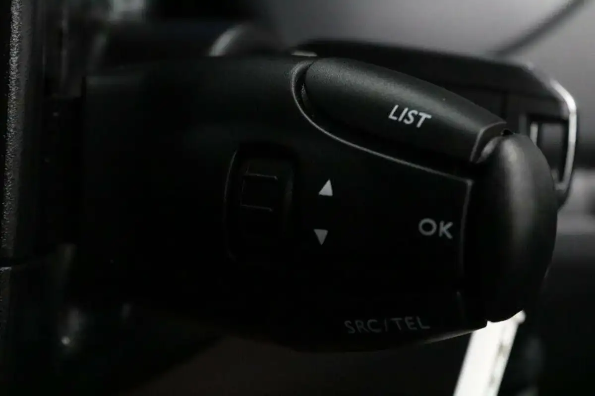 2021-peugeot-expert-e-professional-standard-75kwh-panel-big-37
