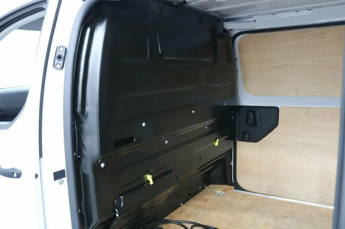 2021-peugeot-expert-e-professional-standard-75kwh-panel-big-13