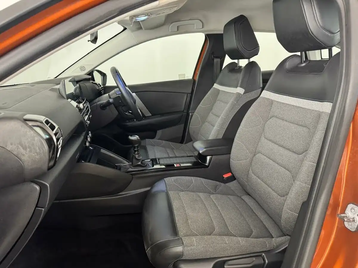 2021-citroen-c4-12-puretech-sense-big-10
