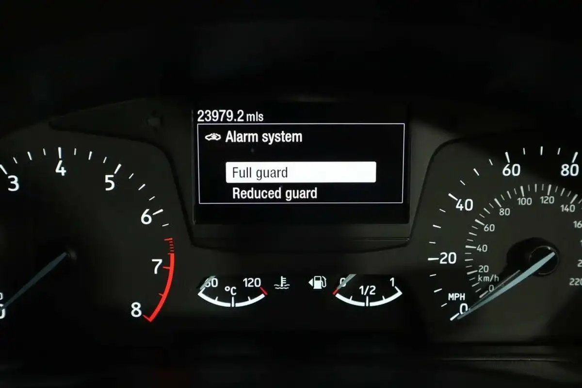 2020-ford-fiesta-10t-st-line-edition-155ps-hybrid-mhev-5d-big-37