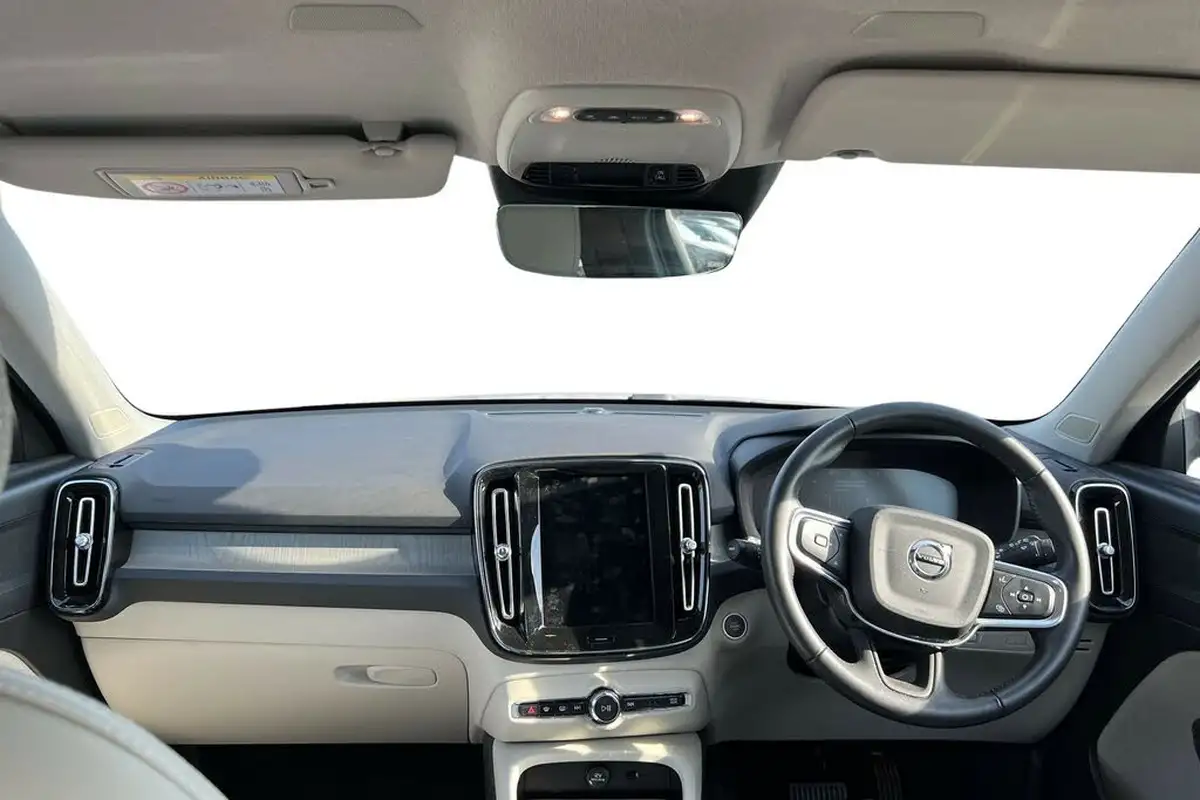 2021-volvo-xc40-20-b4-inscription-pro-194bhp-awd-auto-big-5