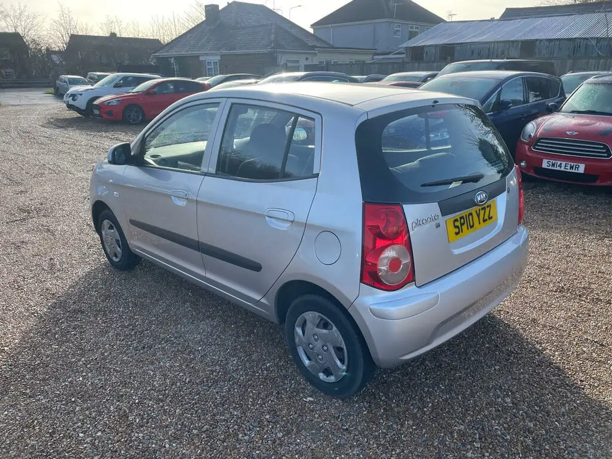 2010-kia-picanto-10-picanto-1-60bhp-big-4