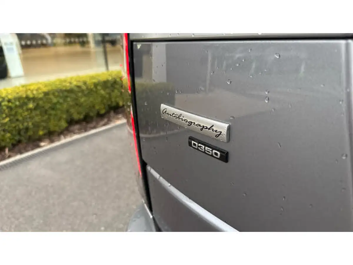 2021-land-rover-range-rover-30-d350-autobiography-big-30
