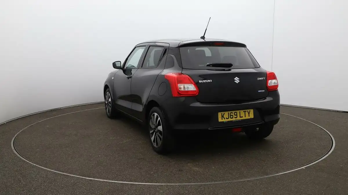 2020-suzuki-swift-12-dualjet-sz-t-90ps-1242cc-big-54