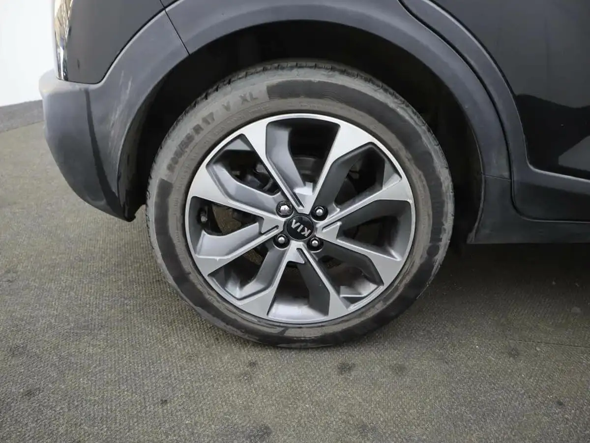 2018-kia-stonic-10-t-gdi-4-big-6