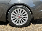 2015-jaguar-xf-22td-luxury-200ps-saloon-4d-small-37