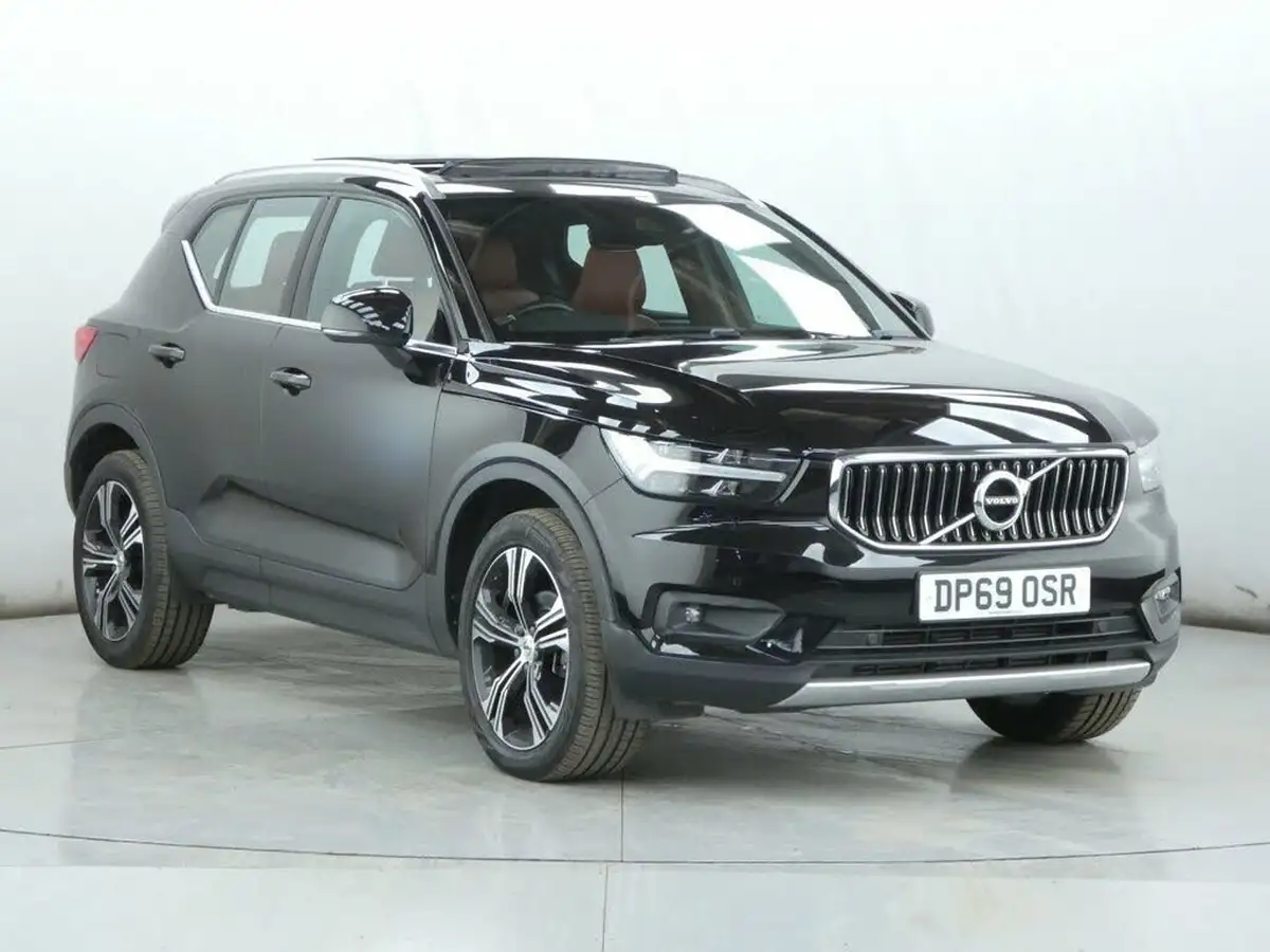2019-volvo-xc40-15-t3-inscription-pro-163bhp-geartronic-big-4
