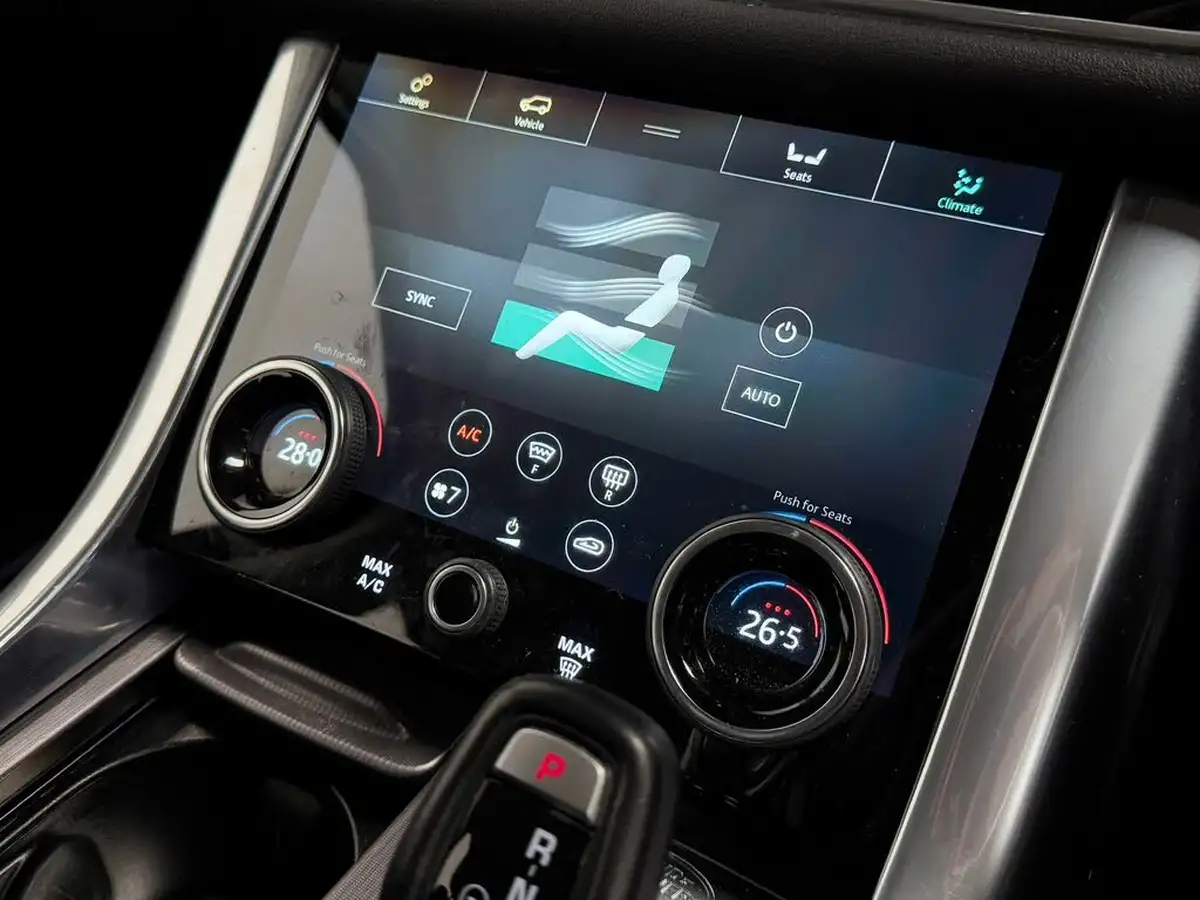 2020-land-rover-range-rover-sport-30-p400-hse-big-38