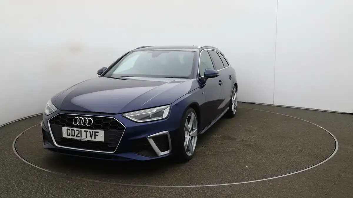 2021-audi-a4-avant-20-35-tdi-s-line-big-30