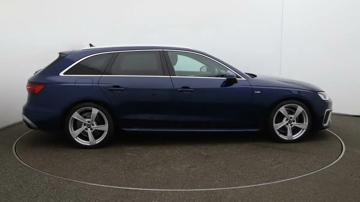 2021-audi-a4-avant-20-35-tdi-s-line-big-8