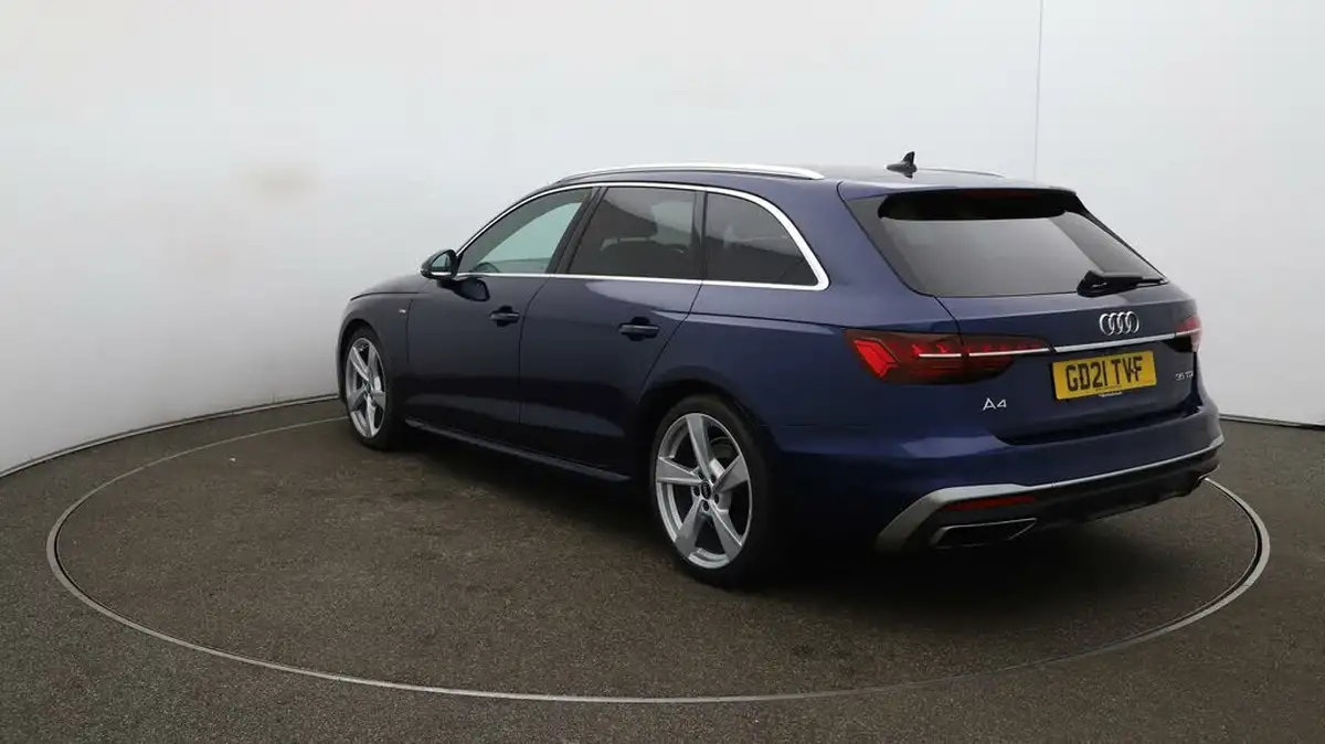 2021-audi-a4-avant-20-35-tdi-s-line-big-54