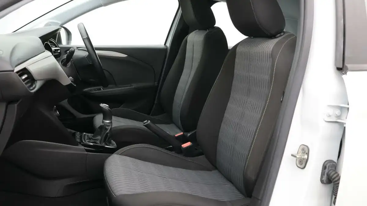 2020-vauxhall-corsa-12i-se-premium-big-14