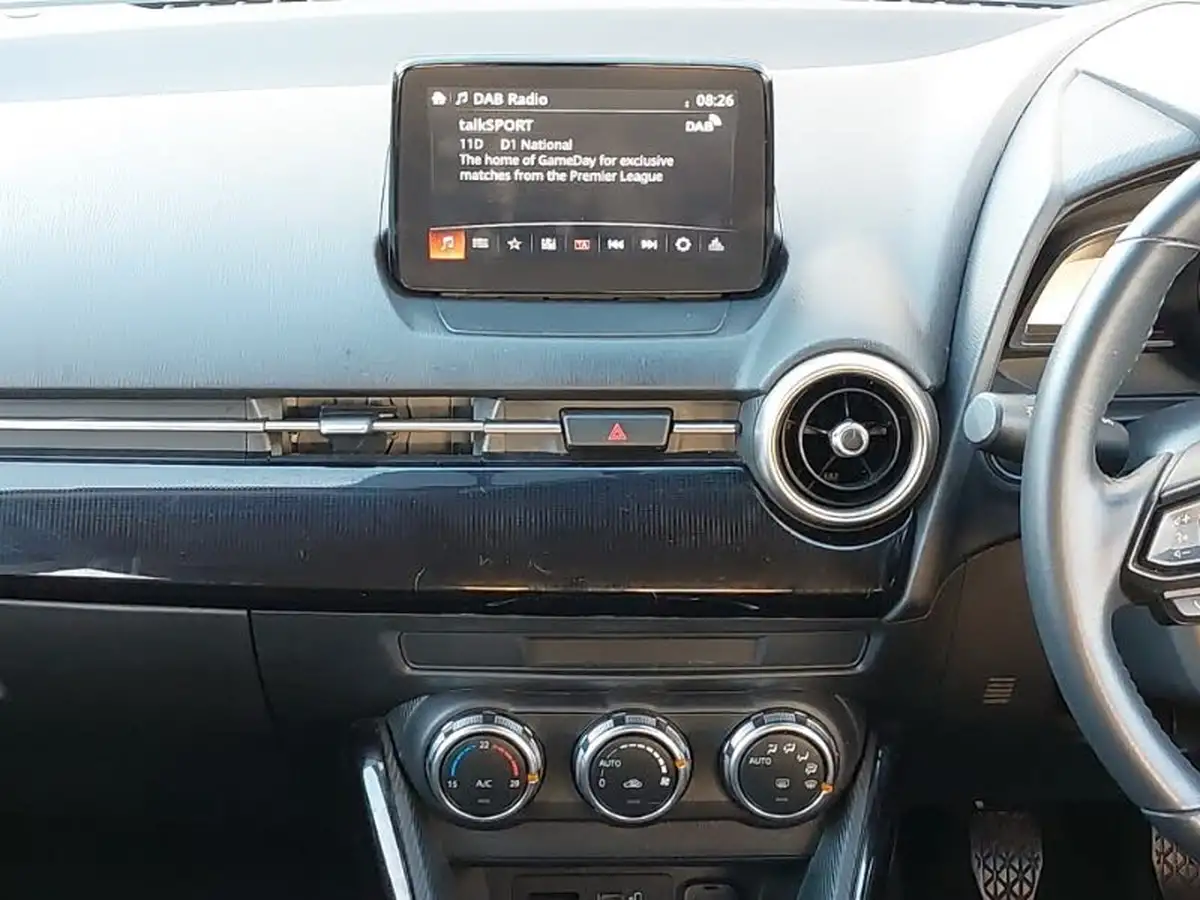 2022-mazda-mazda2-15-skyactiv-g-se-l-big-6