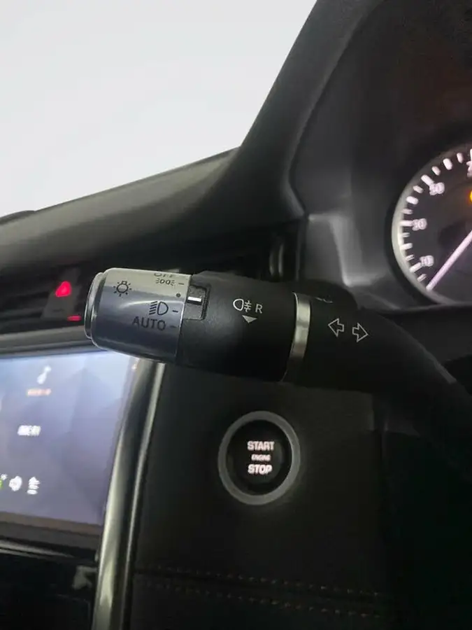 2021-land-rover-discovery-sport-20-d165-r-dynamic-s-plus-big-22