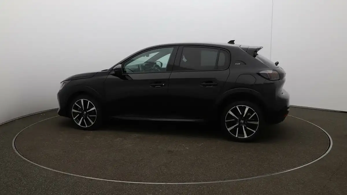2023-peugeot-208-12-puretech-gt-100ps-eat8-big-56