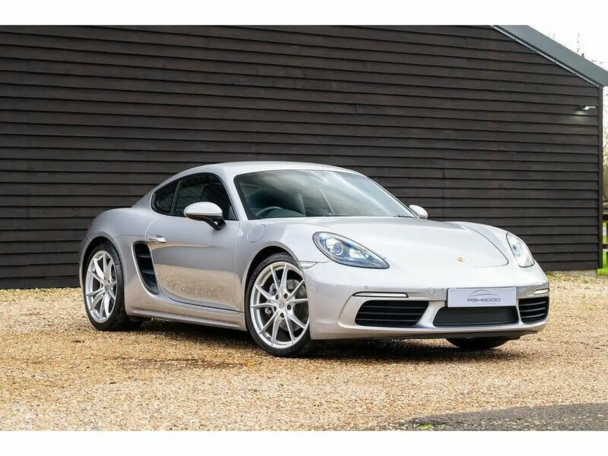 2017-porsche-cayman-718-20-cayman-big-0