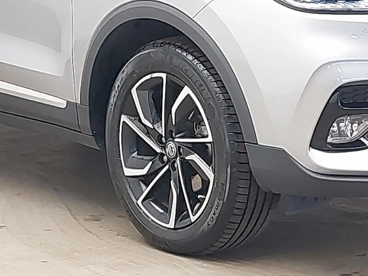 2023-mg-zs-suv-15-vti-tech-exclusive-big-8