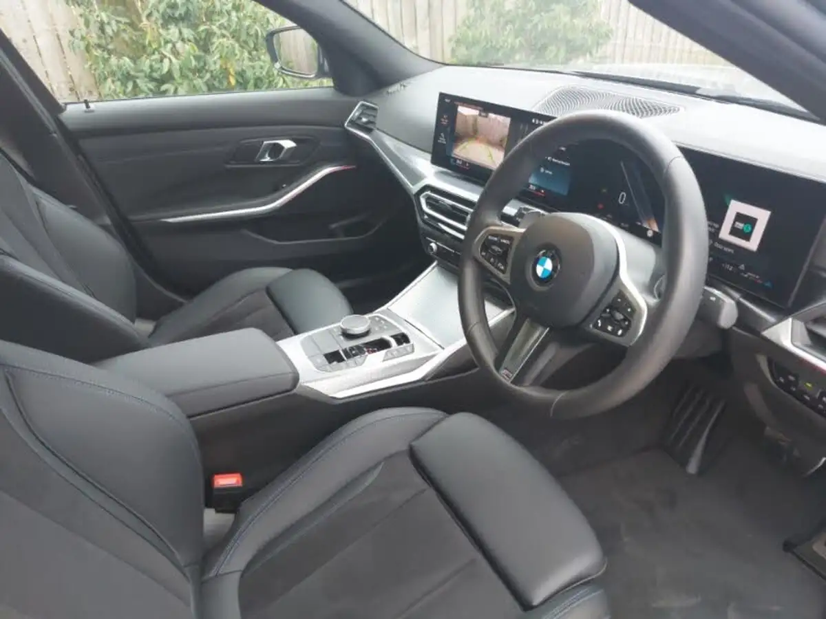 2024-bmw-3-series-20-320i-m-sport-saloon-4d-big-5