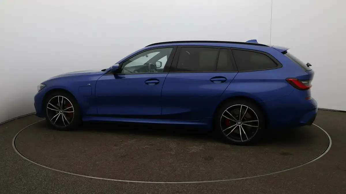 2021-bmw-3-series-20-330e-m-sport-touring-5d-big-49