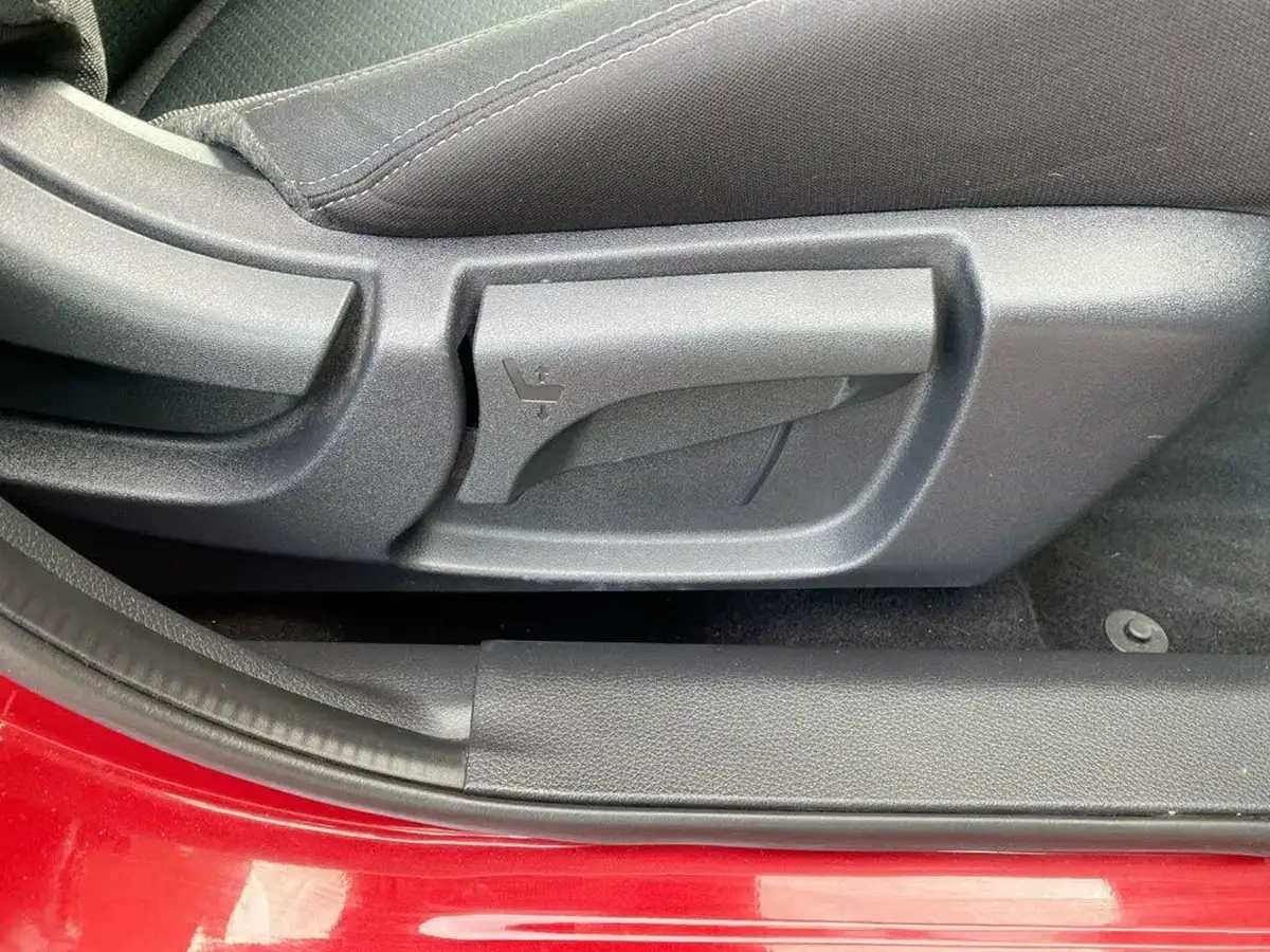 2020-nissan-qashqai-13-dig-t-n-connecta-160ps-dct-big-15